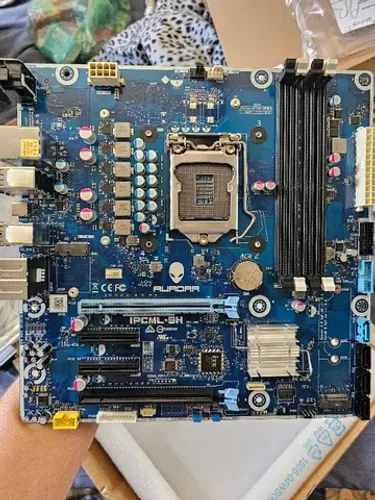 Vendo ou troco placa mãe Alienware Aurora