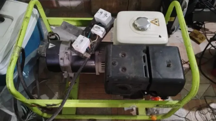 Gerador 8KVA e 5 KVA 