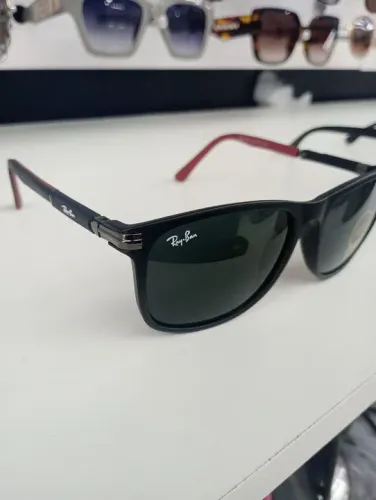 Rayban Escudeira Ferrari vidro cristal armação Titanium