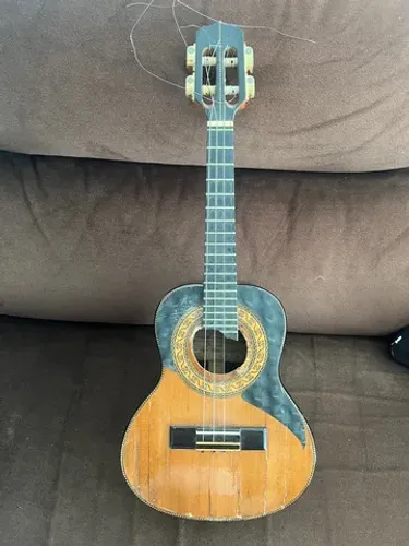 Vendo ou troco cavaco cavaquinho Araújo luthier super luxo de ébano 2012 captação fishman 