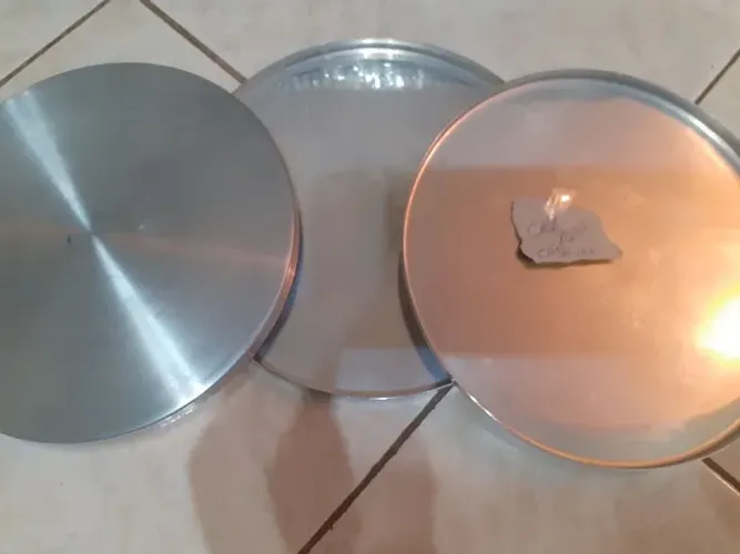 Três  formas de pizza
