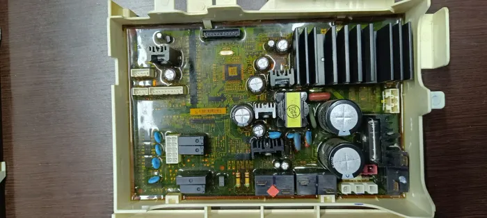 Placa de potência e interface para lava e seca (a base de troca).