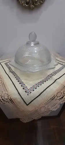 MANTEGUEIRA OU QUEIJEIRA EM VIDRO