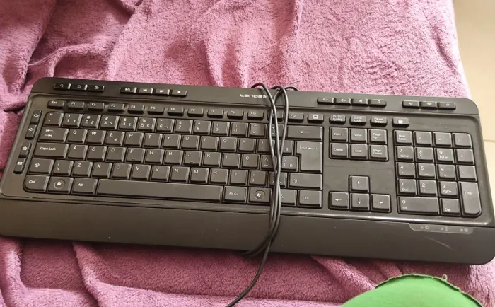 TECLADO NOVOcomputador com caixa LENDEX