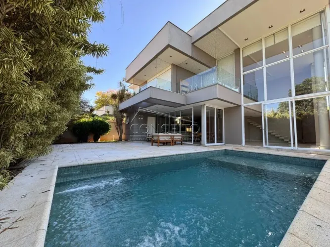 Sobrado à venda no Condomínio Alphaville Piracicaba com 350m² | 4 suítes, móveis planejado