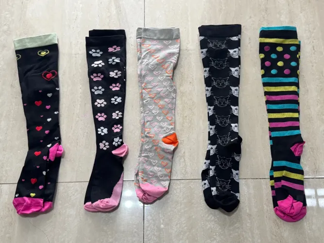 Lote de Meias de compressão Esportivas Divertidas - Várias Estampas