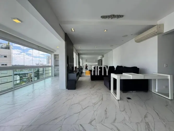 Apartamento moderno com 2 suítes à venda no Condomínio Atmosfera Vila Olímpia
