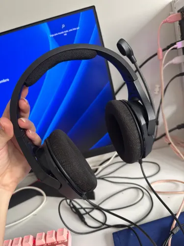 Headset gamer com fio HyperX Cloud Stinger preto