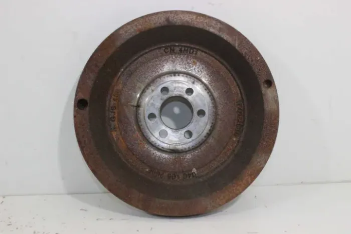 Volante Motor Polo Gol Voyage 1.0 3cil Mpi Msi 04c105269e