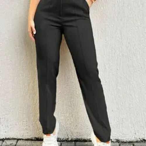 CALÇA RETA ALFAIATARIA PRETA