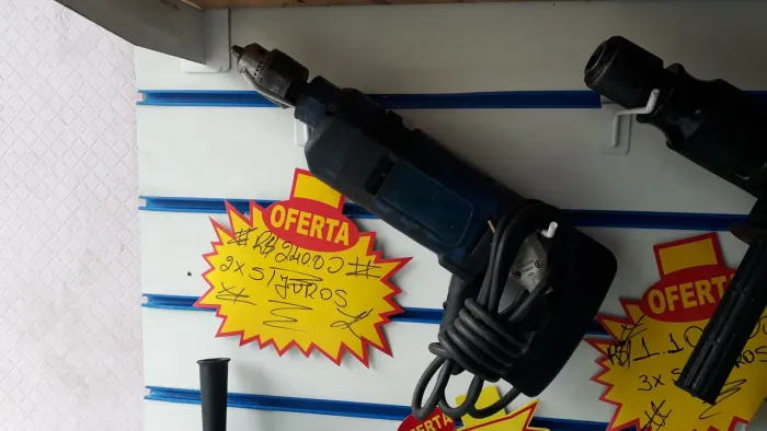 Furadeira Bosch (03 MESES DE GARANTIA)