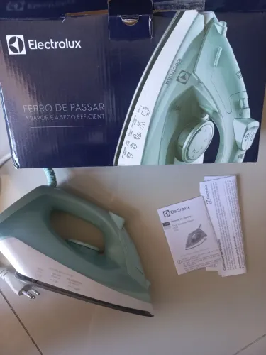 FERRO DE PASSAR ELECTROLUX 
