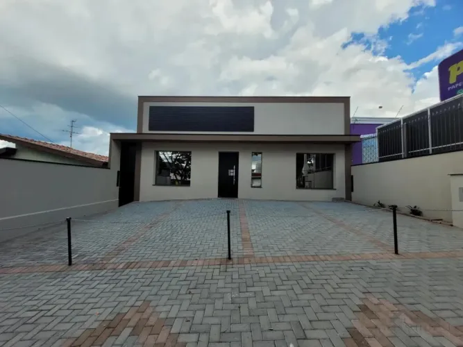Casa comercial para alugar na Ponte Preta em Campinas - SP