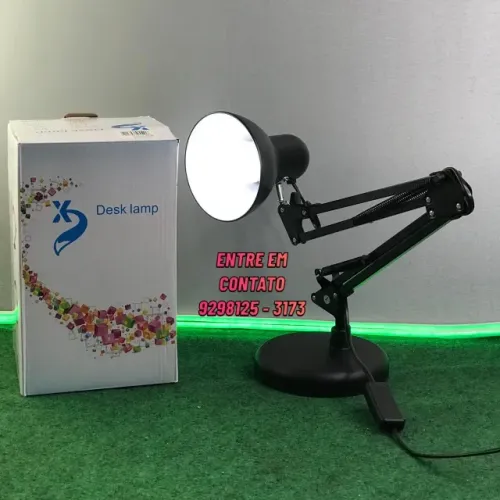 Luminaria de mesa Pixar Retratil