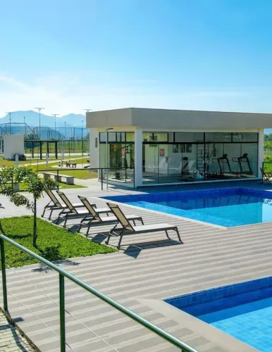 Terreno a venda no Vila Vitória residencial e clube em Porto Real RJ. R$ 210 Mil.