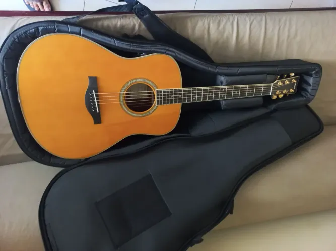 Violão Yamaha LLTA Eletroacustico Cor Natural Na Caixa