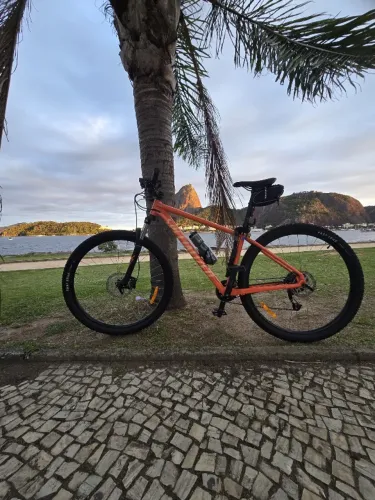 Bike Bicicleta Specialized Rockhopper Sport Aro 29
