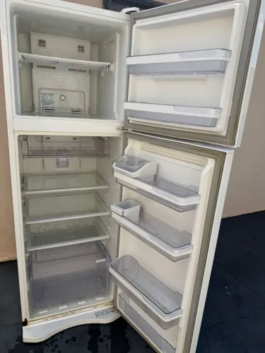 Hoje barato Geladeira Frost Free perfeita garantia frete grátis hoje