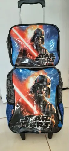 Mochila de rodinhas Star Wars  e lancheira