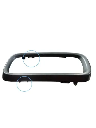 Moldura preta da grade dianteira (B) jeep Renegade 2018 com detalhe