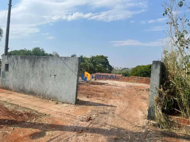 Terreno à venda, 169 m² por R$ 130.000,00 - Jardim Guairacá - Maringá/PR