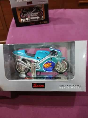 Miniatura Honda NSR 500 Saico