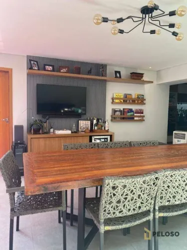 Sobrado à venda, 206 m² por R$ 1.430.000,00 - Centro - Águas de Lindóia/SP