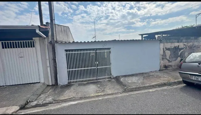 Casa em ICOARACI a Venda.
