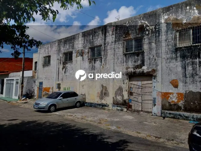 Venda de Comercial / Barracão/Galpão na cidade de Fortaleza