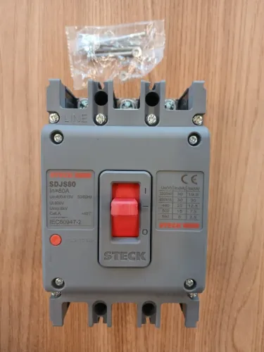 Disjuntor 3p 80a 42ka 220v Sdjs80 Steck