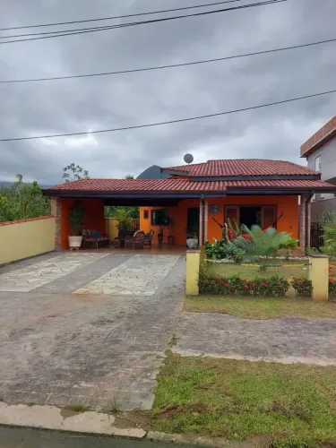 Imóvel para venda em Boracéia: 2 suítes, piscina e churrasqueira em condomínio fechado