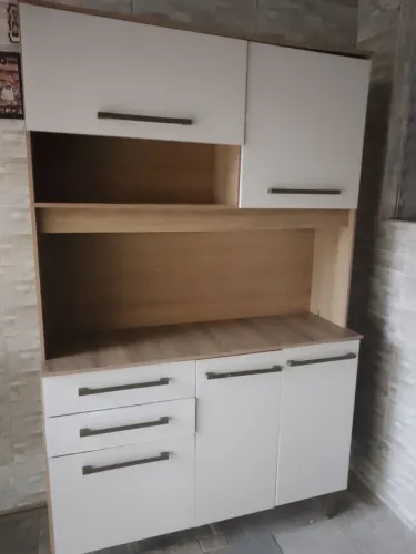 Vendo armário de cozinha semi novo 8 meses de garantia com nota fiscal