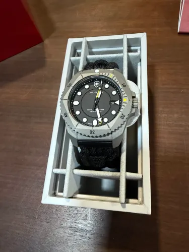 Relógio Victorinox Dive Pro Quartzo