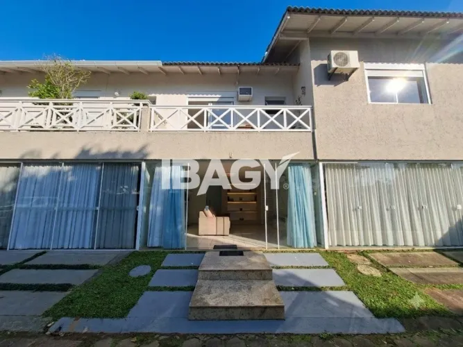 Excelente Casa em Condominio 2 dormitório(s) em Lagoa da Conceição - Florianópolis