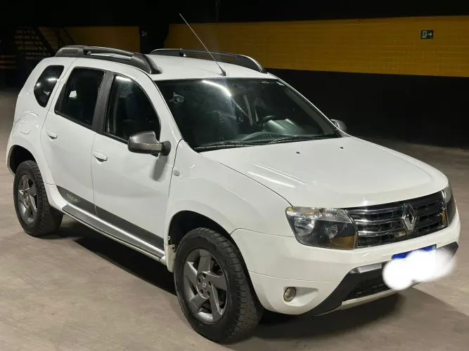 Renault Duster Dynamique 2.0 Hi-flex 16V Aut. 2015