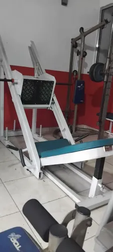 Leg press