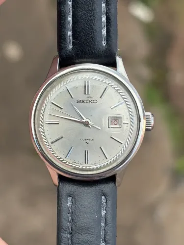 Relógio Seiko feminino