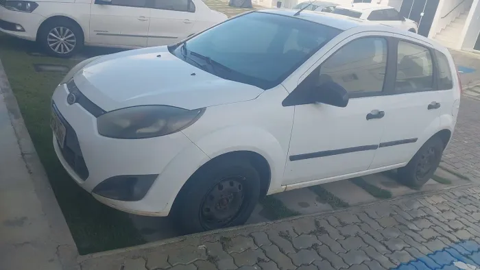 Fiesta 1.0 Rocam 8v FLEX 4P Manual (2010-11)- 65 000 Kml