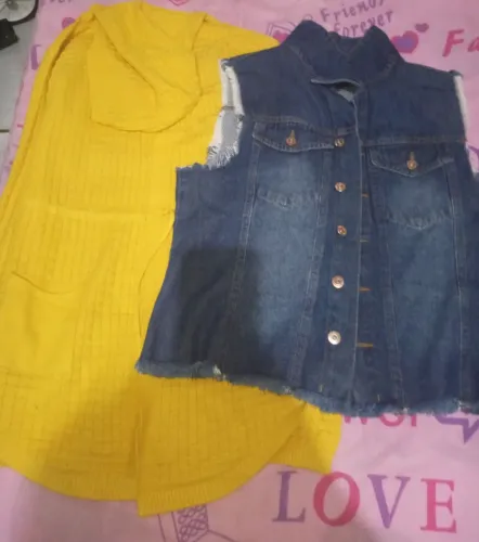 Vende-se blusa e toucas de frio