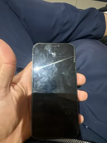 Telefone celular 
