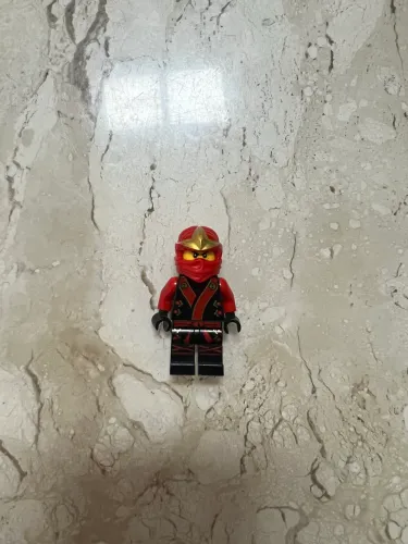 Ninja vermelho - LEGO NINJAGO