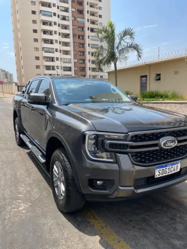 Ford Ranger XLS 2.0l 4X4 2025