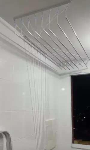 Varal de teto