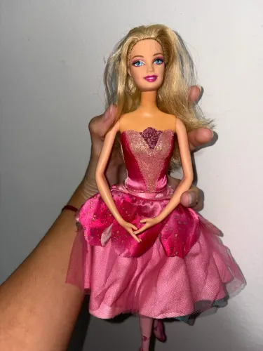 Barbie e as sapatilhas mágicas
