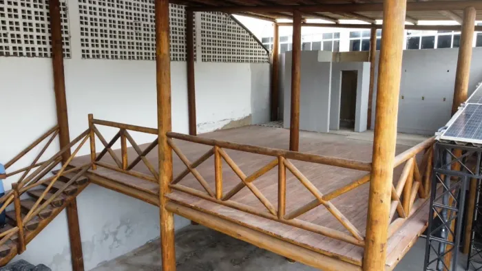 Espaço comercial com 840m2