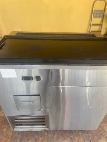 Máquina pedra de fazer sorvete