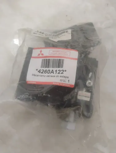 SUPORTE DO ESTEPE DA PAJERO DAKAR ORIGINAL NOVO