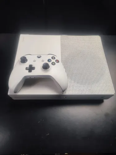 Xbox One S 512GB Branco C/ 1 Controle