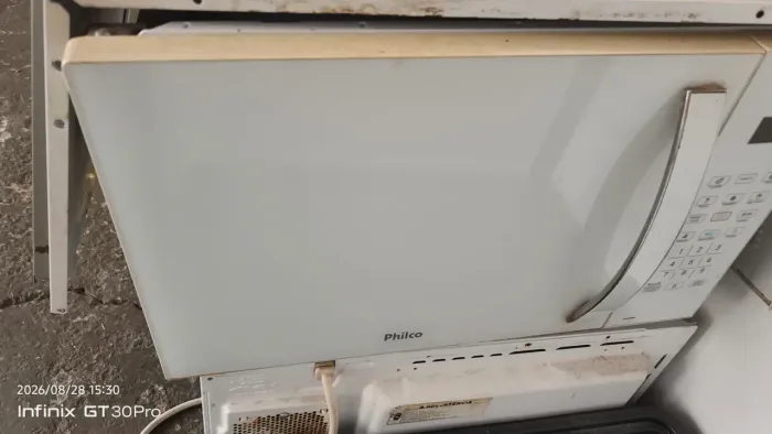 Porta microondas philco