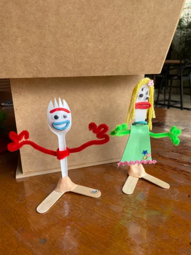 Garfinho e Faquinha Toy Story 4